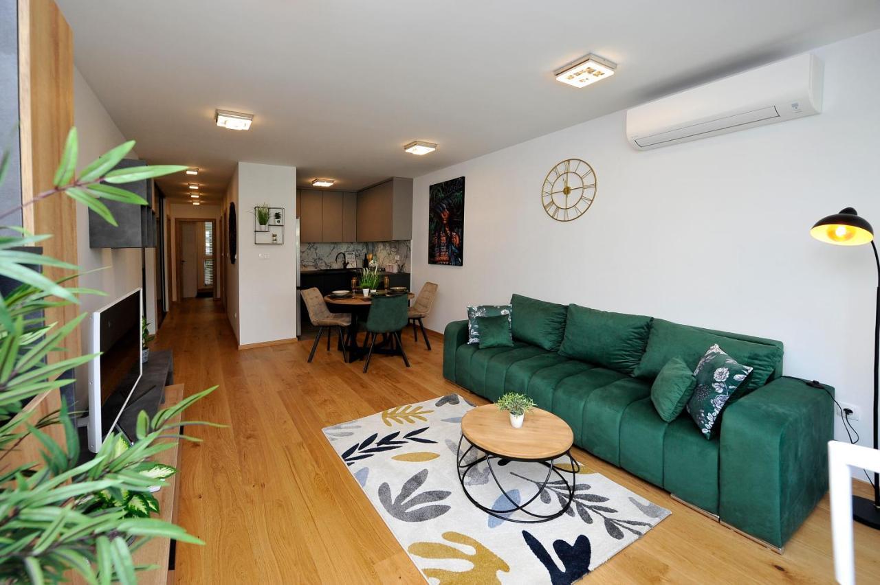 Carruba Split Apartment ภายนอก รูปภาพ