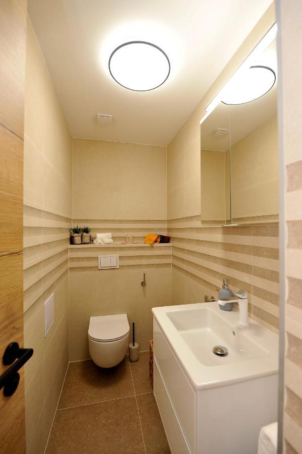 Carruba Split Apartment ภายนอก รูปภาพ